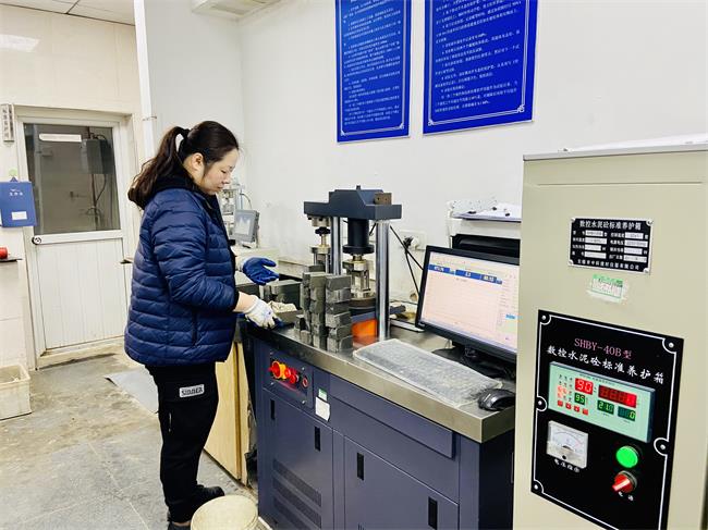 问鼎游戏娱乐平台