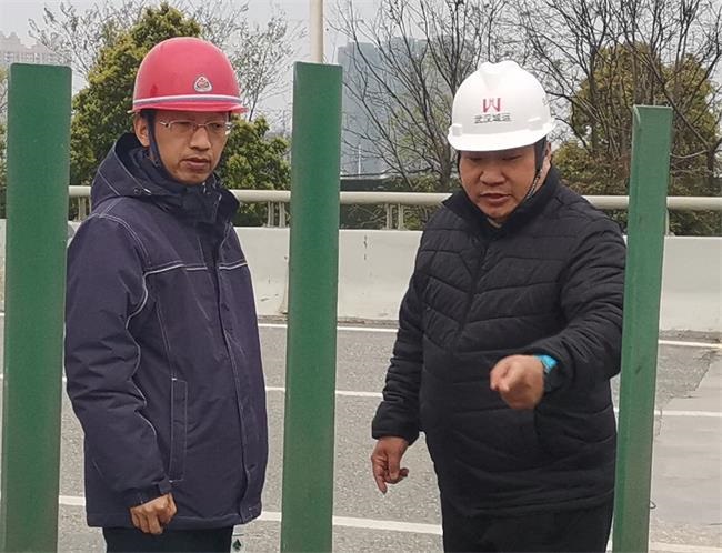 问鼎游戏娱乐平台