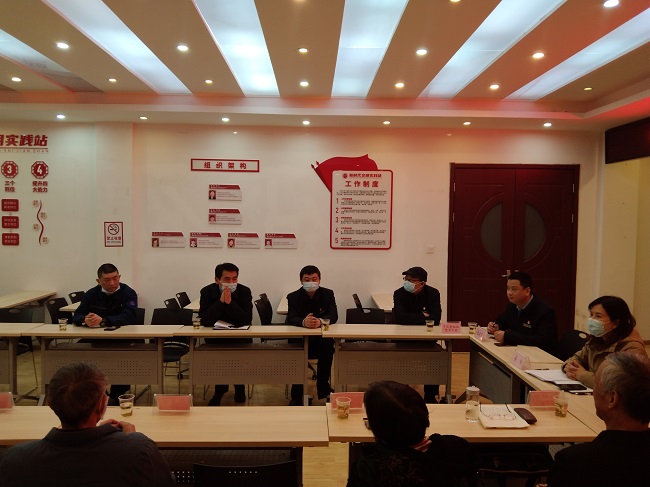 问鼎游戏娱乐平台