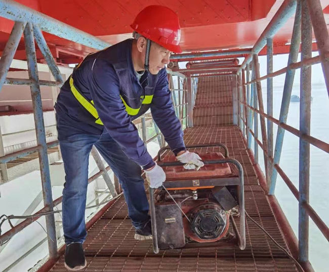 问鼎游戏娱乐平台