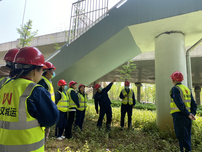 问鼎游戏娱乐平台