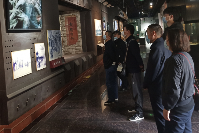 问鼎游戏娱乐平台