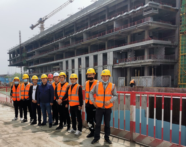 问鼎游戏娱乐平台