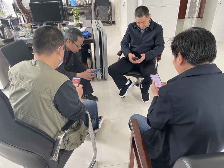 问鼎游戏娱乐平台