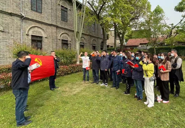 问鼎游戏娱乐平台