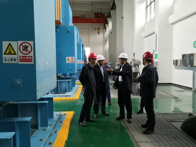 问鼎游戏娱乐平台