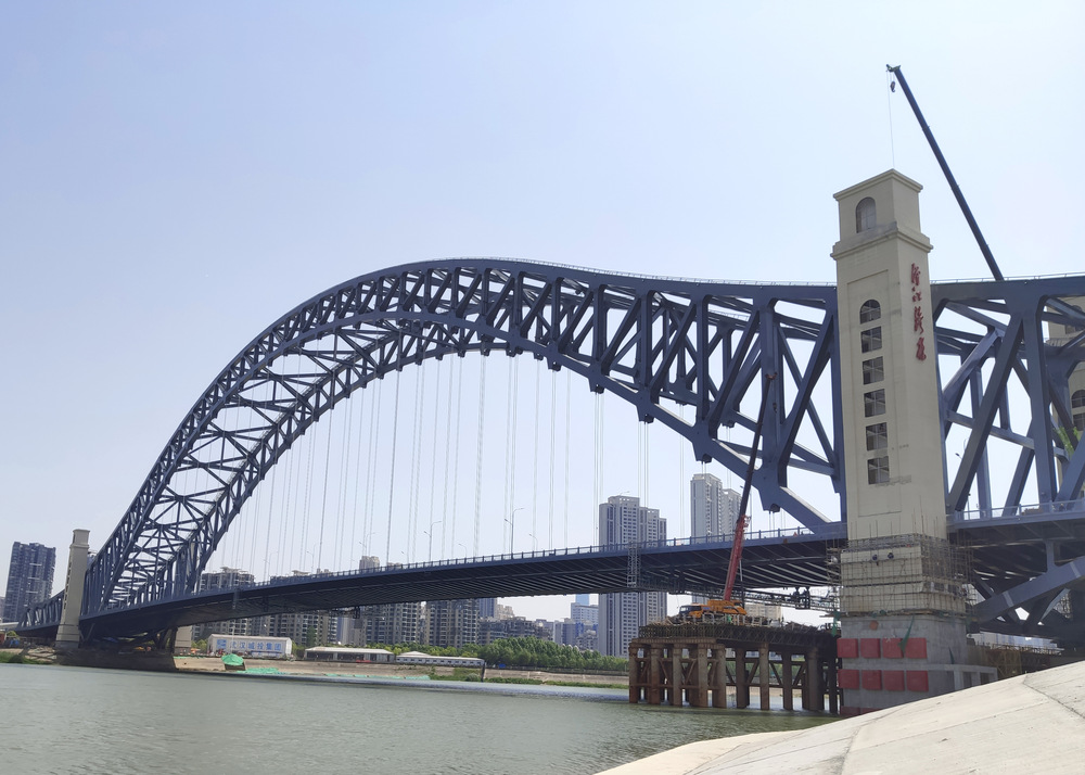 问鼎游戏娱乐平台