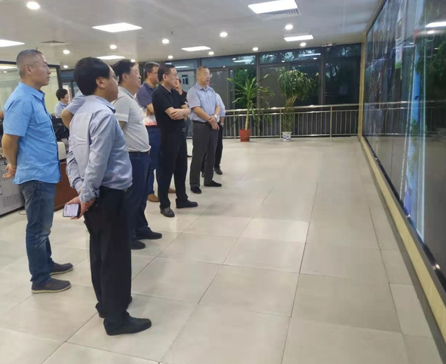 问鼎游戏娱乐平台