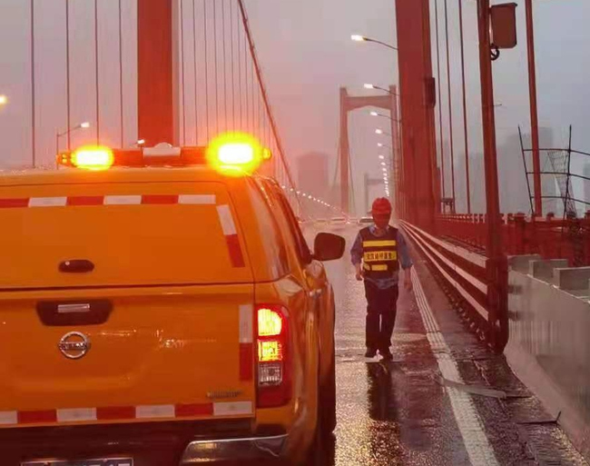 问鼎游戏娱乐平台