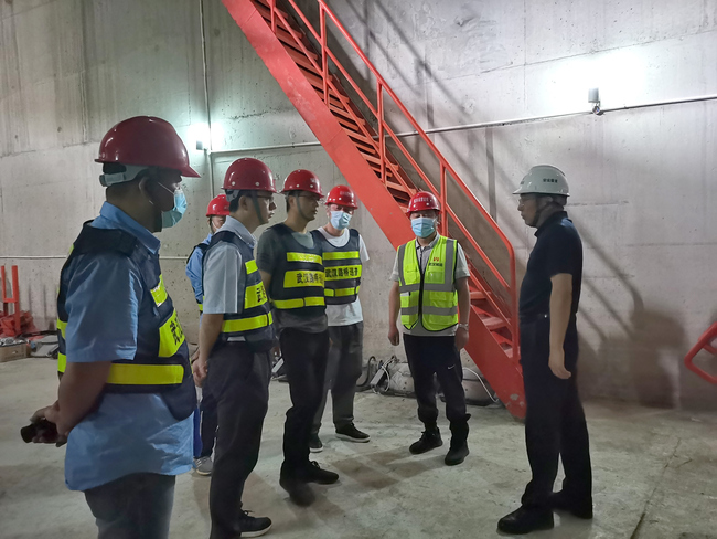 问鼎游戏娱乐平台