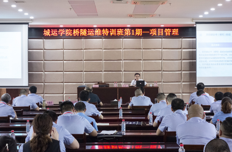 问鼎游戏娱乐平台