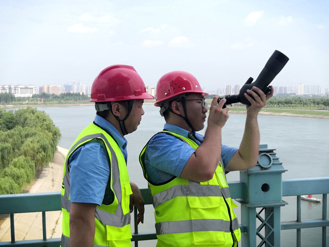 问鼎游戏娱乐平台