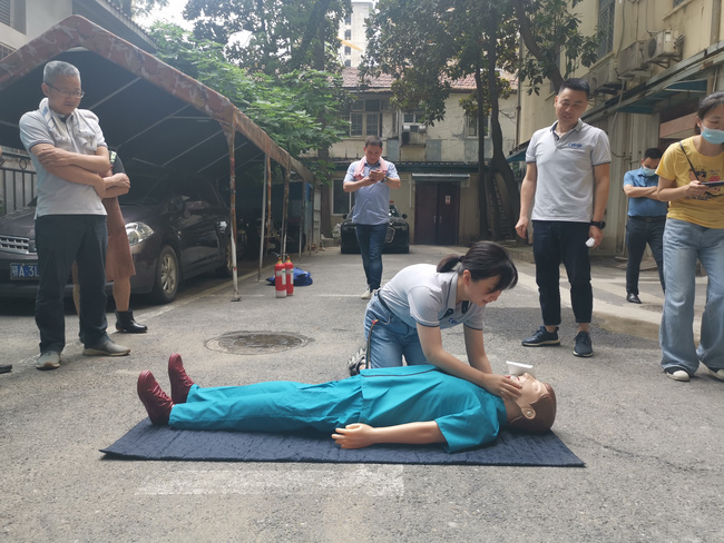 问鼎游戏娱乐平台