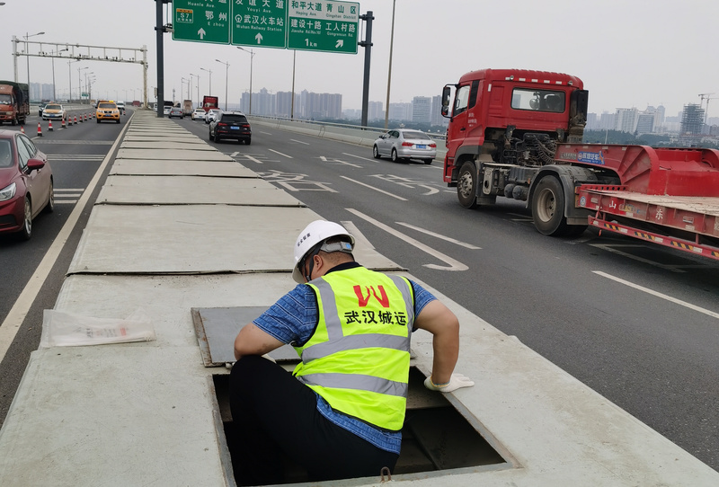 问鼎游戏娱乐平台