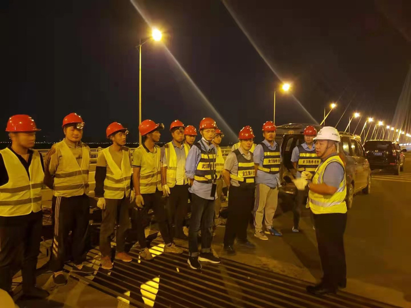 问鼎游戏娱乐平台