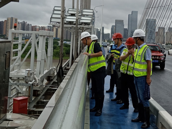 问鼎游戏娱乐平台