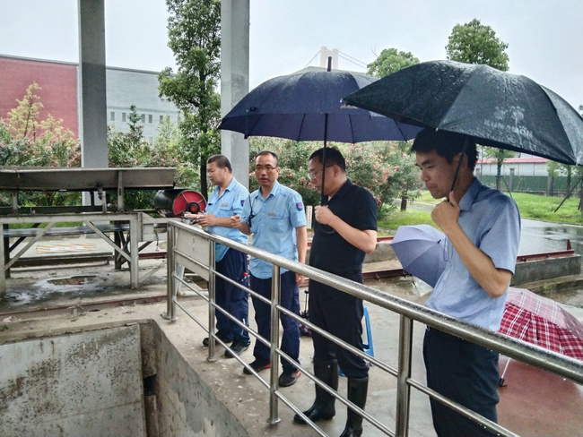 问鼎游戏娱乐平台