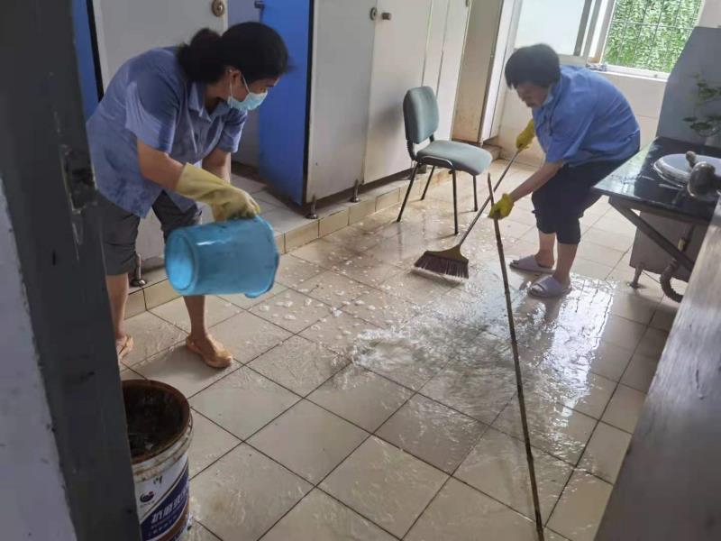 问鼎游戏娱乐平台