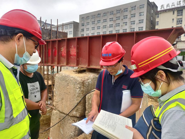 问鼎游戏娱乐平台