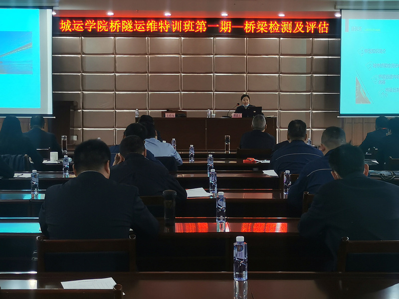 问鼎游戏娱乐平台