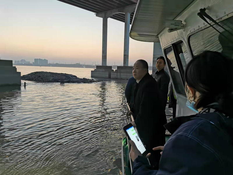 问鼎游戏娱乐平台