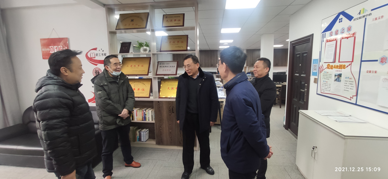 问鼎游戏娱乐平台