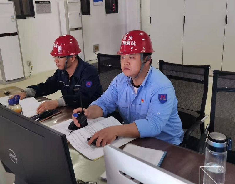 问鼎游戏娱乐平台