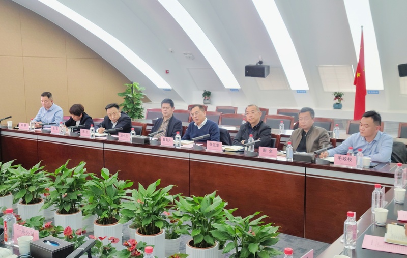 问鼎游戏娱乐平台