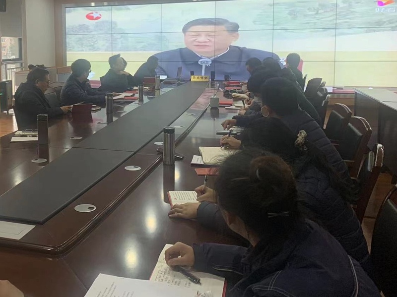 问鼎游戏娱乐平台