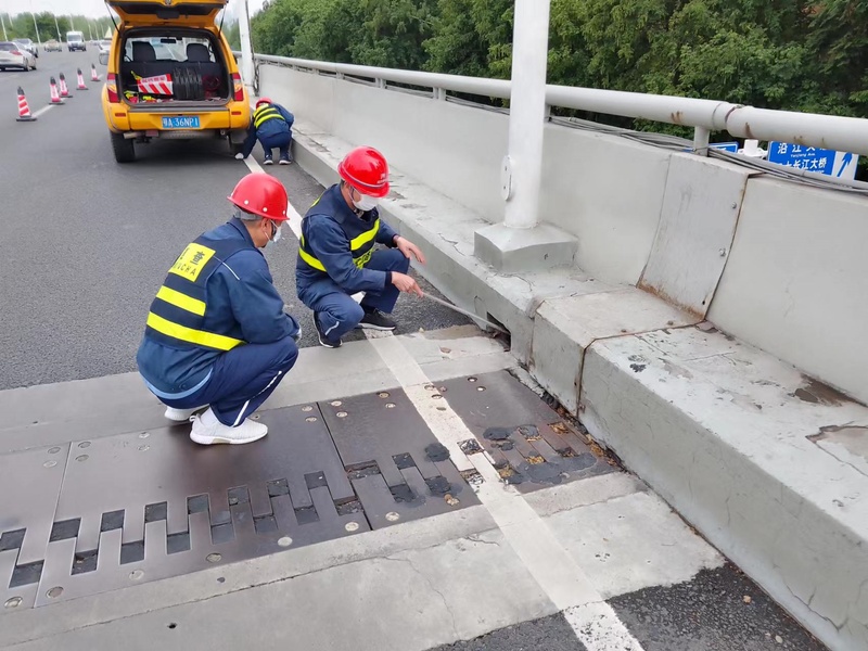 问鼎游戏娱乐平台