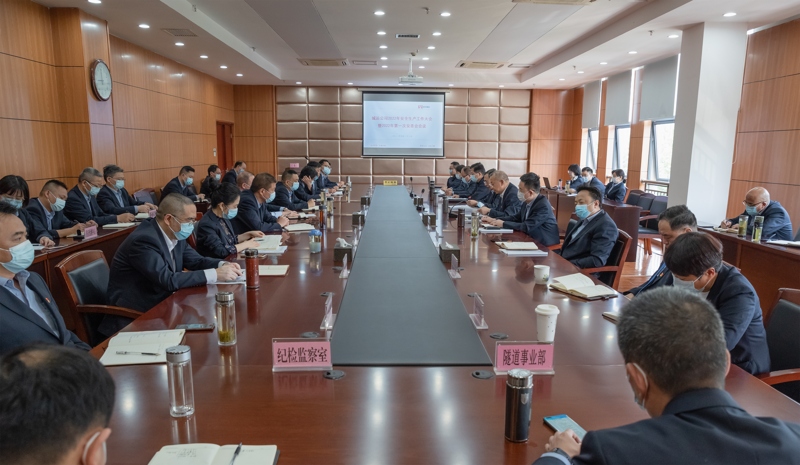 问鼎游戏娱乐平台