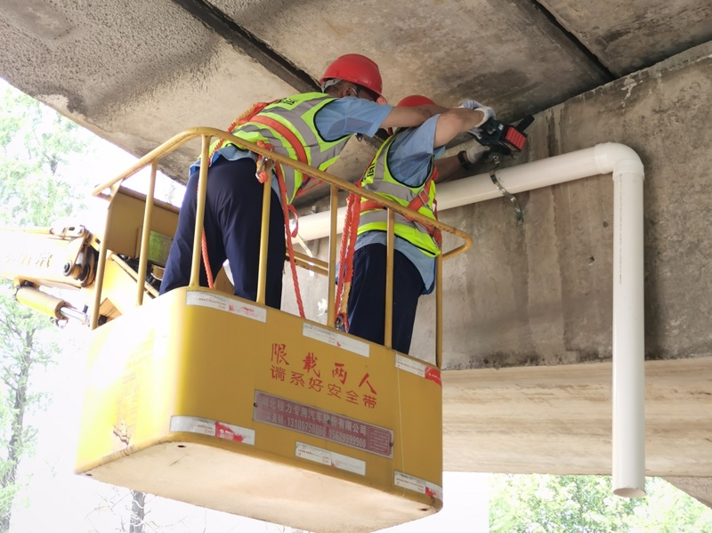 问鼎游戏娱乐平台