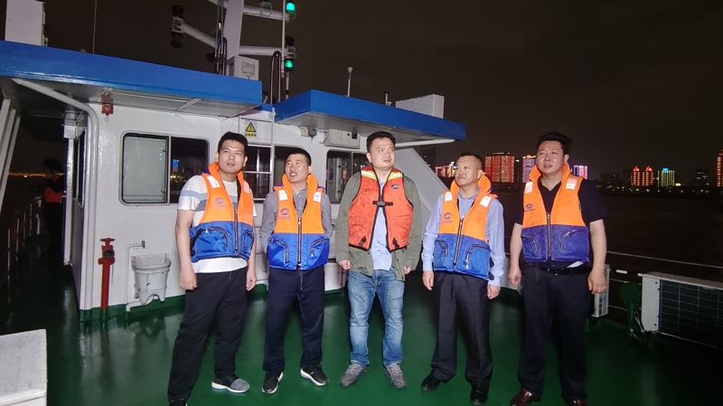 问鼎游戏娱乐平台