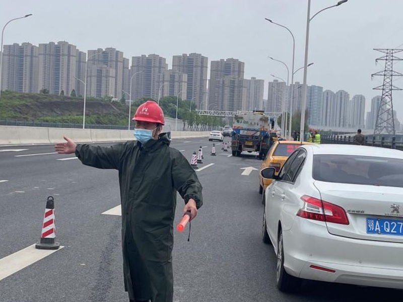 问鼎游戏娱乐平台