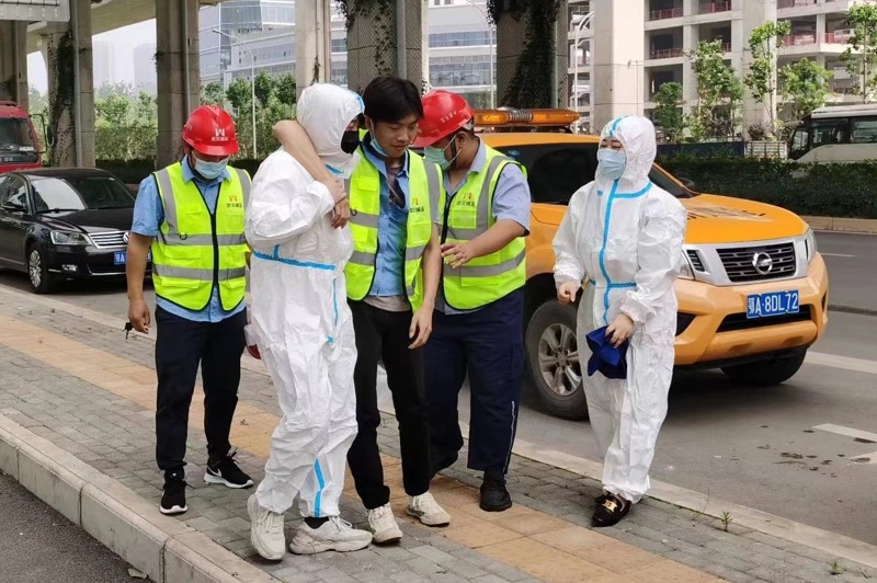 问鼎游戏娱乐平台