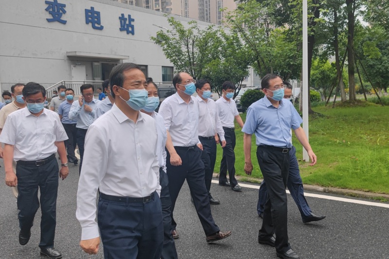 问鼎游戏娱乐平台