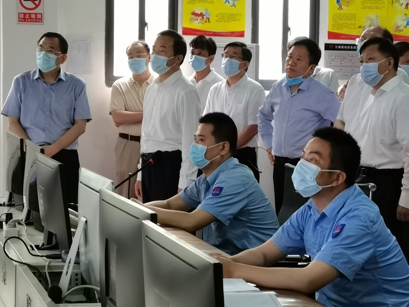 问鼎游戏娱乐平台