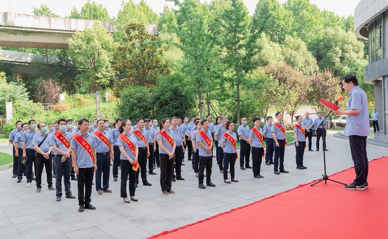 问鼎游戏娱乐平台