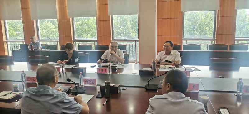 问鼎游戏娱乐平台