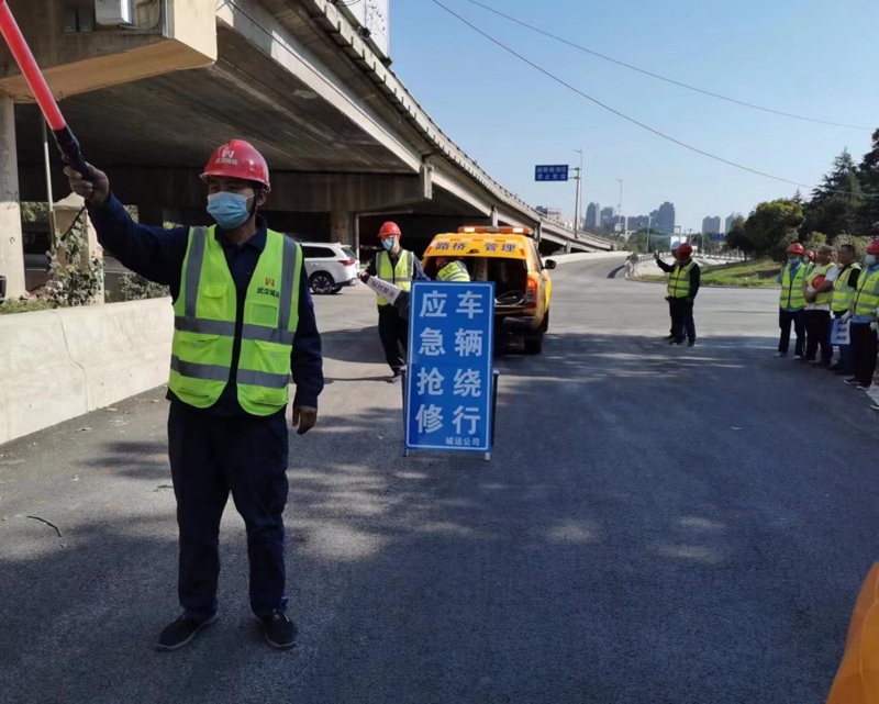 问鼎游戏娱乐平台