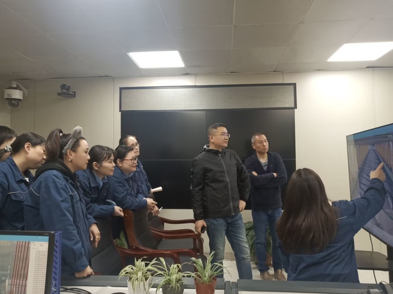 问鼎游戏娱乐平台