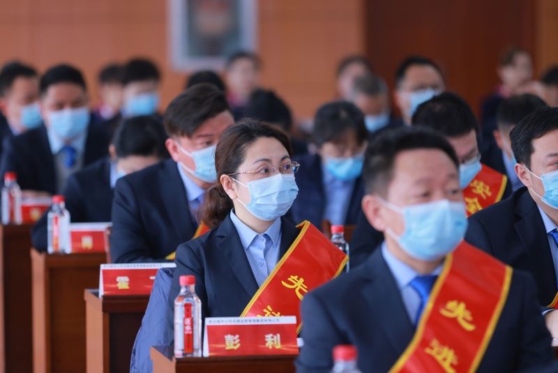 问鼎游戏娱乐平台