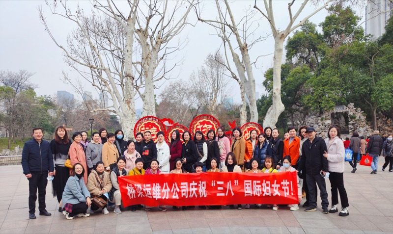 问鼎游戏娱乐平台