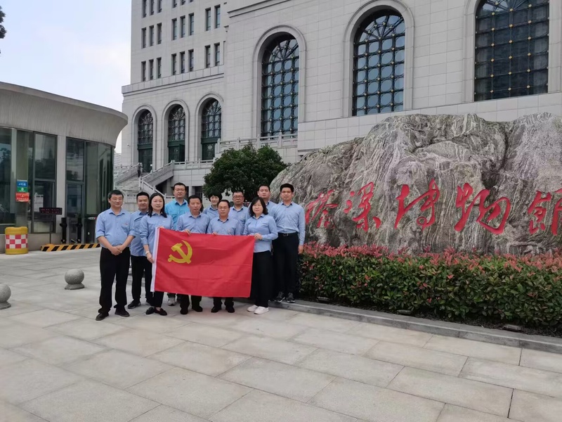 问鼎游戏娱乐平台