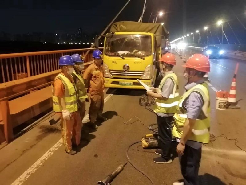 问鼎游戏娱乐平台