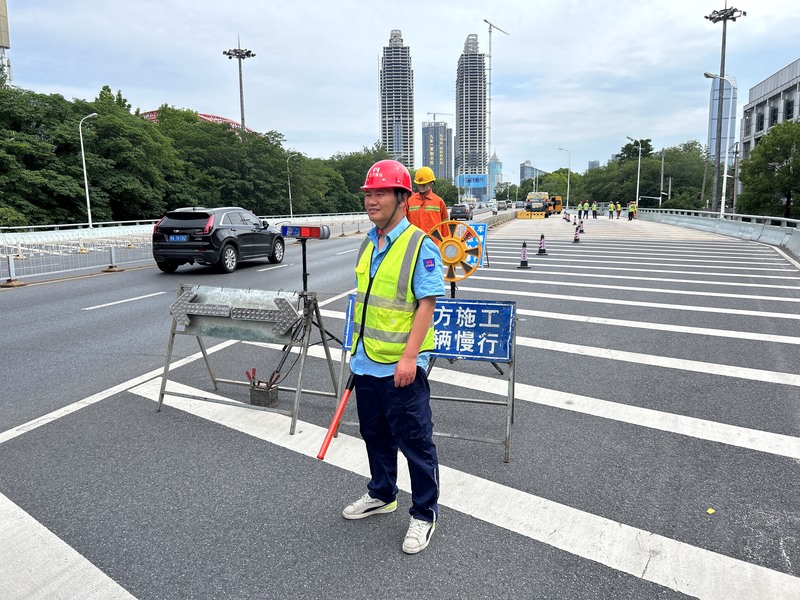 问鼎游戏娱乐平台
