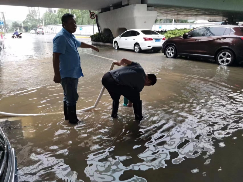 问鼎游戏娱乐平台