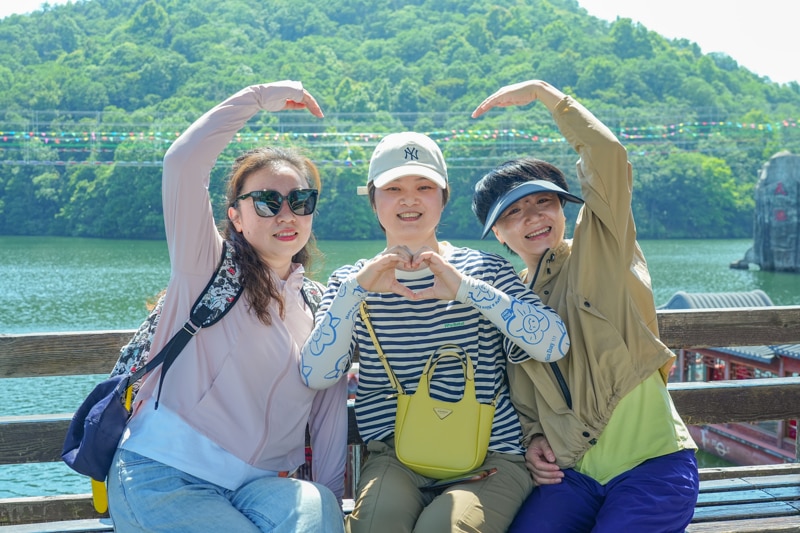 问鼎游戏娱乐平台