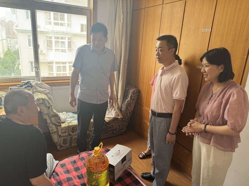 问鼎游戏娱乐平台