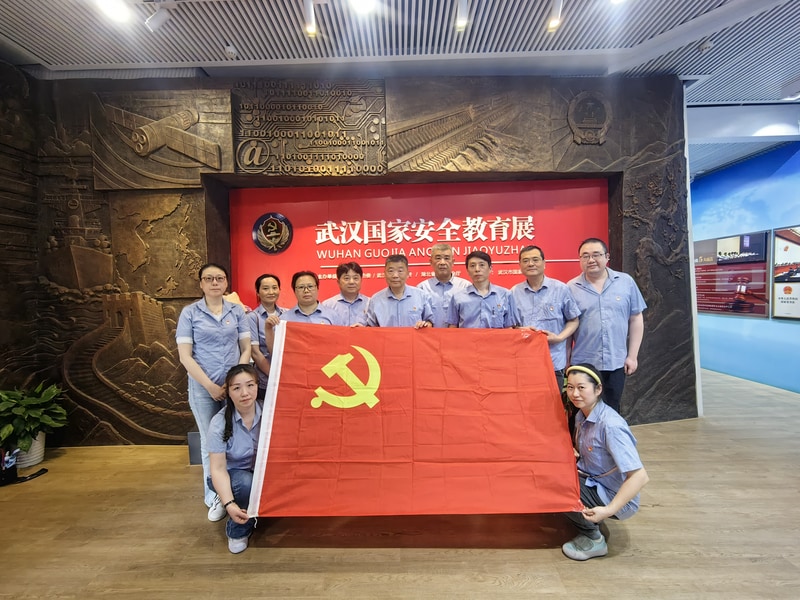 问鼎游戏娱乐平台